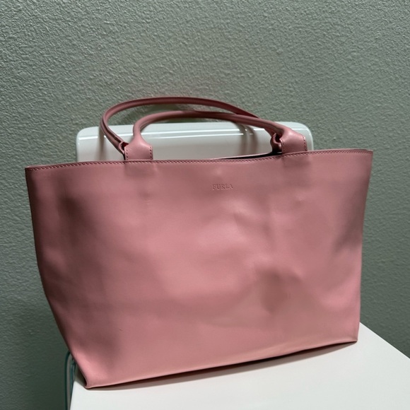FURLA Vintage Designer Maeve Pink Vegan Leather Tote Bag with Gold Hardware - Picture 2 of 11